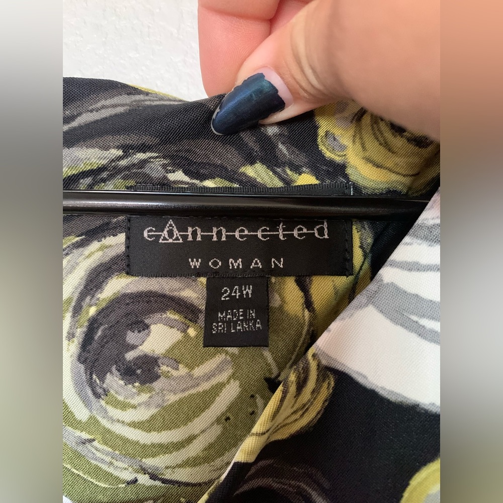 Enchanted Black white and green abstract rose dress - Picture 5 of 5